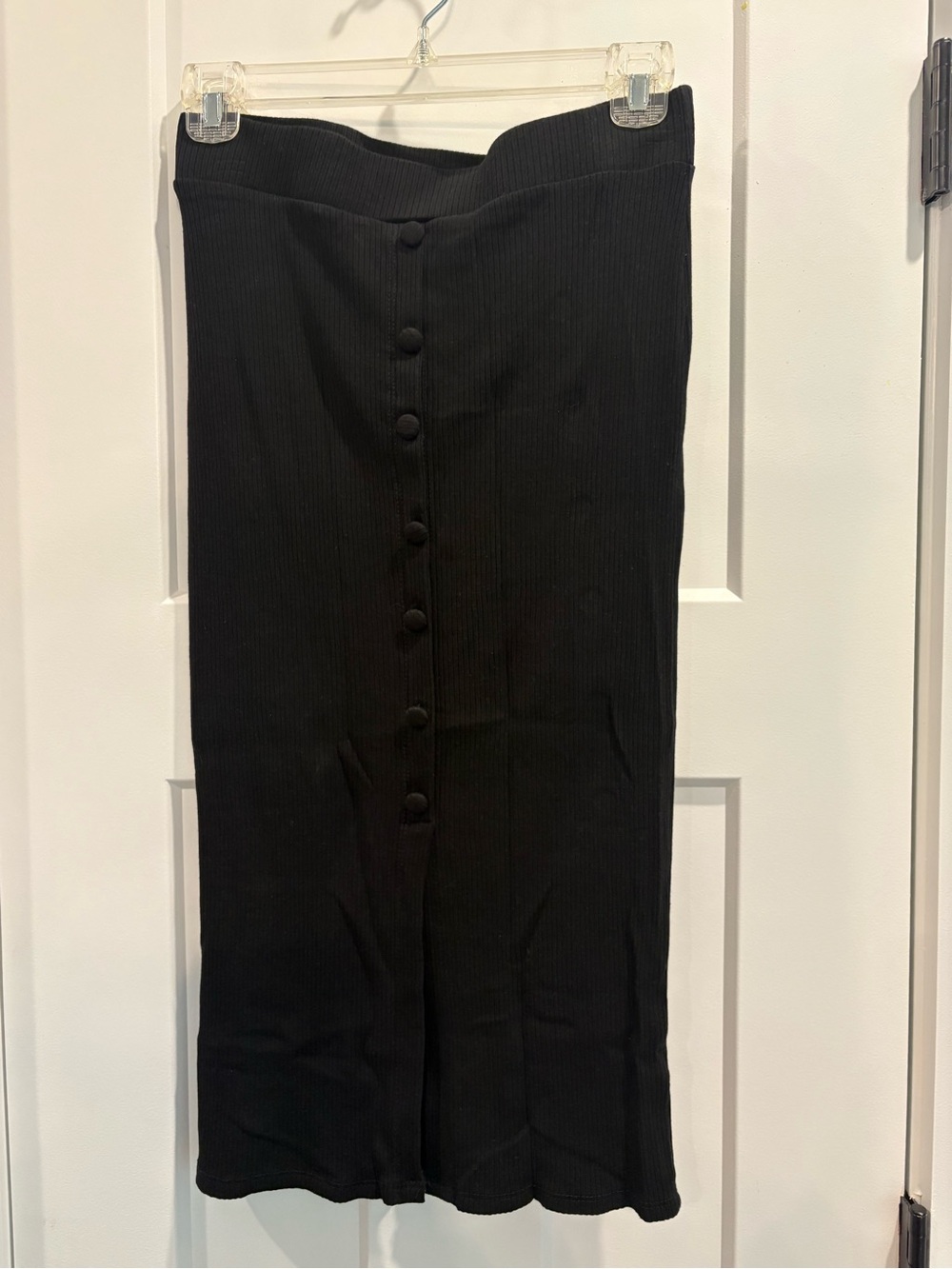 HEART & HIPS Black Ribbed Knit Button Front Midi Skirt Stretch S (A5)